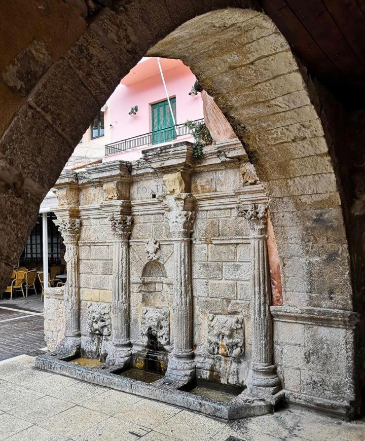 Old Town Boutique Apart Studio'S - Rethymno Екстер'єр фото